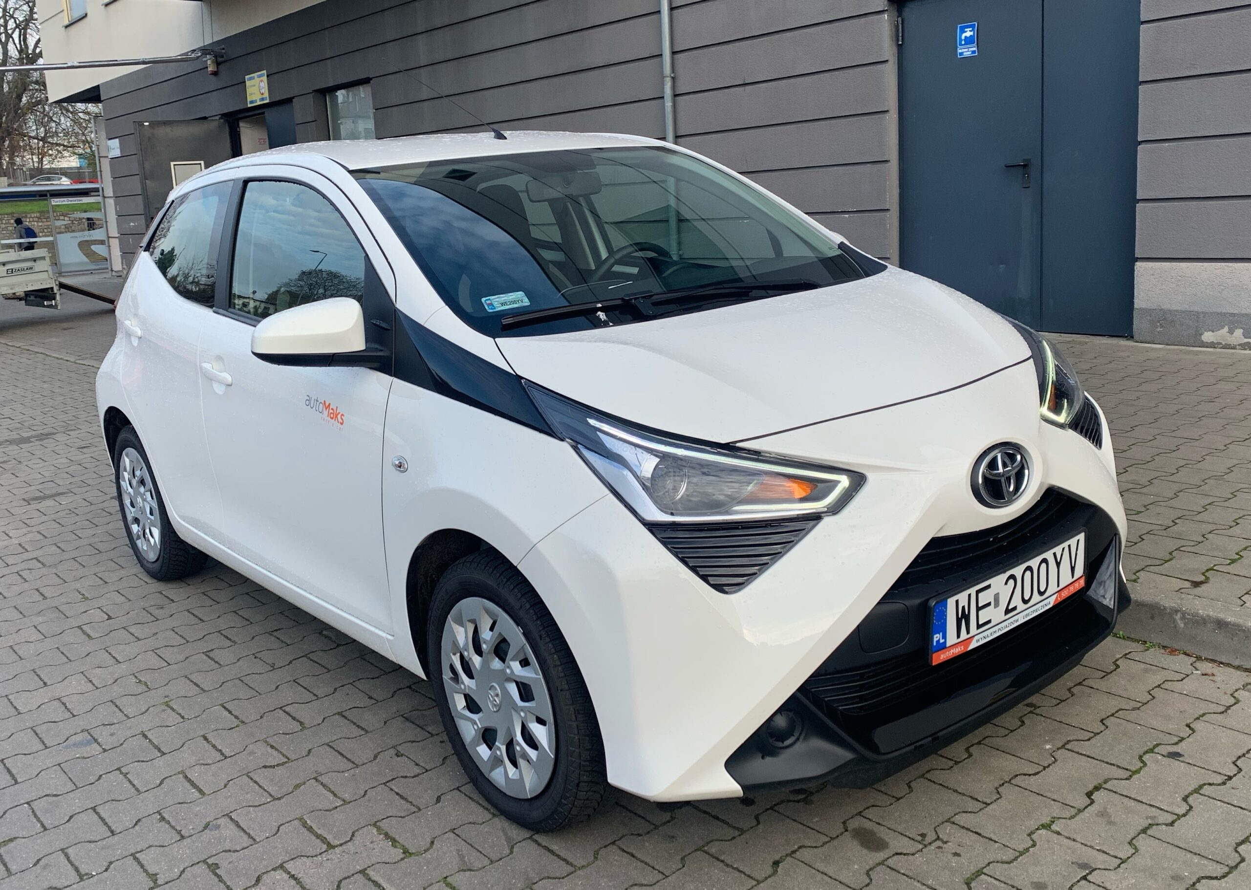 Toyota Aygo Automaks wypożyczalnia samochodów Szczecin i